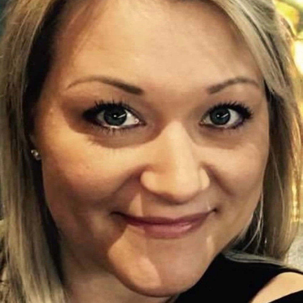 Meet your Posher, Jenny